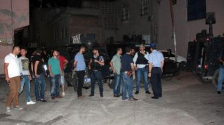 Polisten Torbacılara Gece Uygulaması