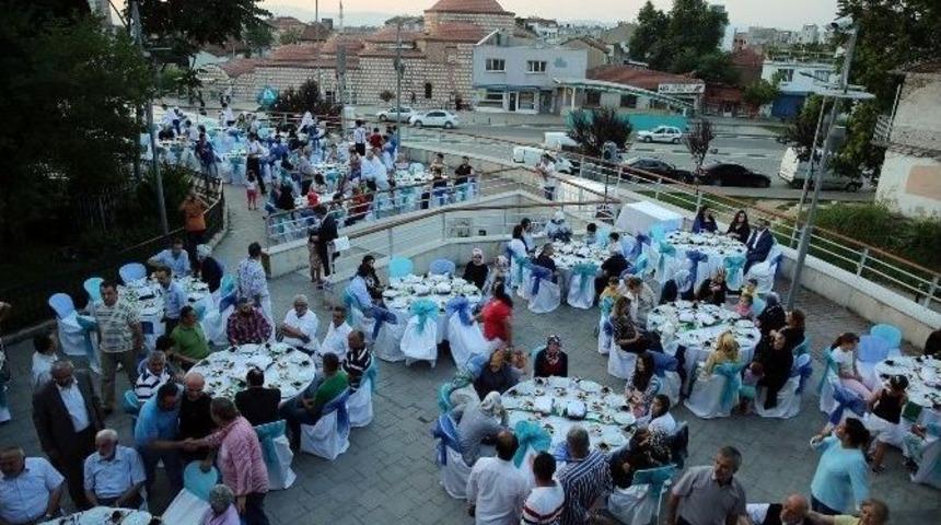 Bursa Valisi Karaloğlu Hemşerileri İle Buluştu