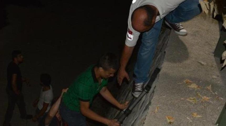 Madde Bağımlısı Gen&ccedil; Dereye D&uuml;şt&uuml;