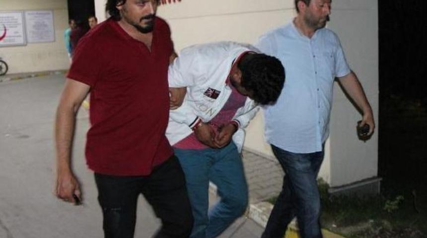 Buji Ile Camları Kırıp Ara&ccedil;ları Soydu