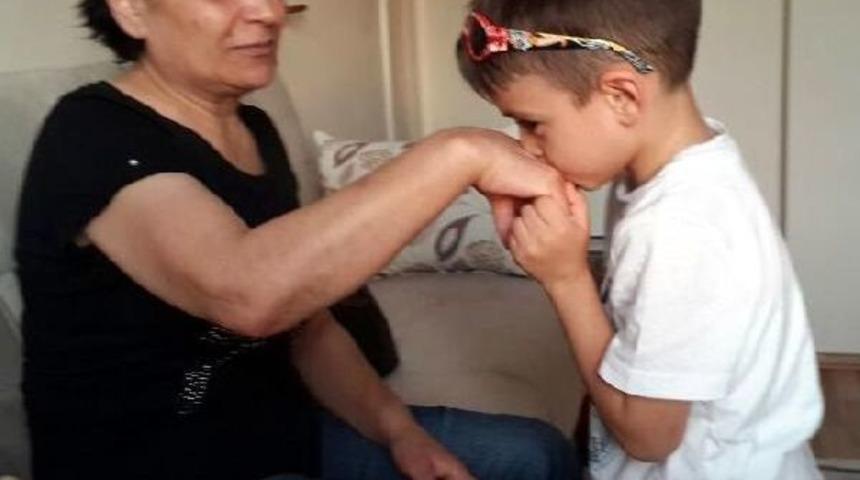 Do&ccedil;.dr. Y&uuml;ce: &Ccedil;ocuklara G&ouml;rg&uuml; Kuralları Erken Yaşlarda &Ouml;ğretilmeli