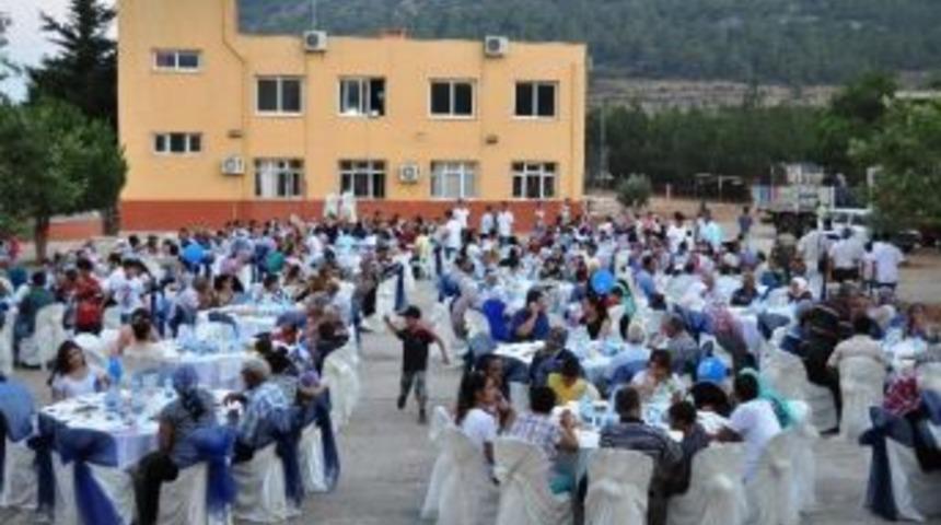 Akkuyu Ngs &Ccedil;alışanları B&uuml;y&uuml;keceli Halkı İle İftarda Buluştu