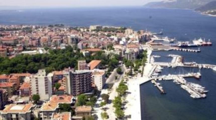 &Ccedil;anakkale&rsquo;de En &Ccedil;ok İstanbullular Yaşıyor