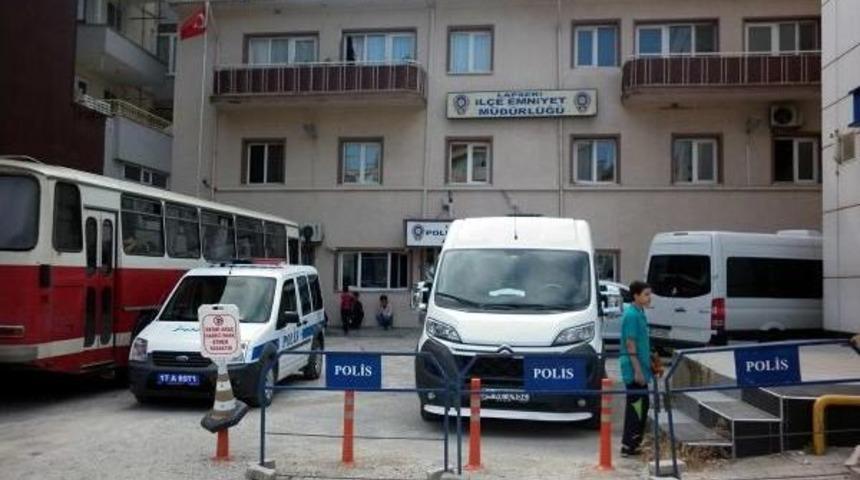 Lapseki'de 63 Afgan Yakalandı