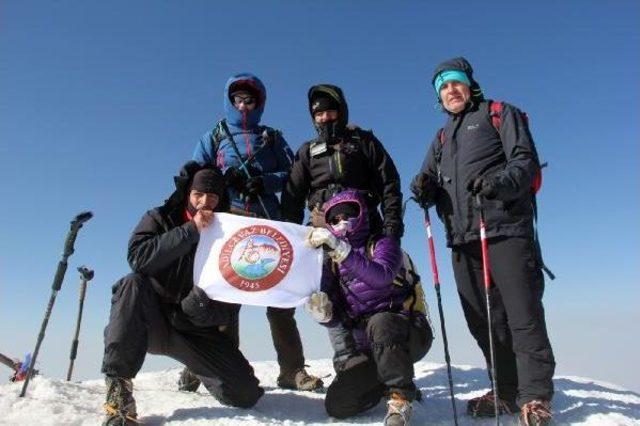 Ağrı'ya Tırmandılar, Hedefte Everest Var