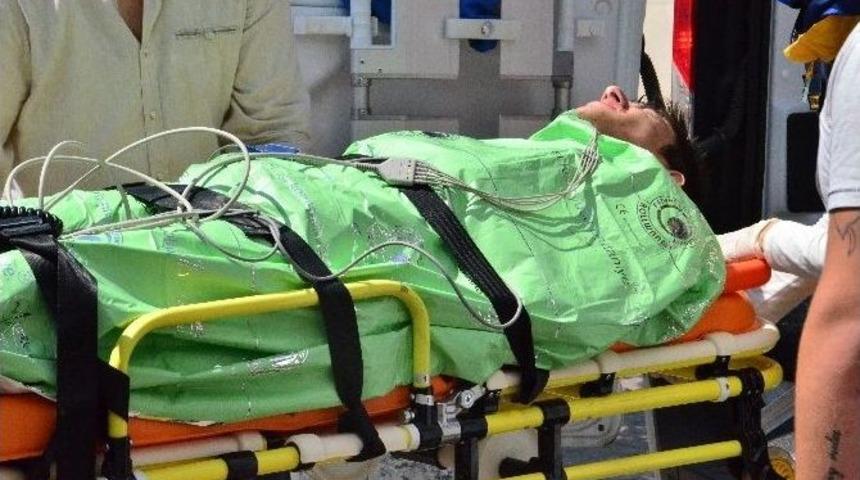 17 Yaşındaki Gen&ccedil; Boğulmaktan Son Anda Kurtarıldı