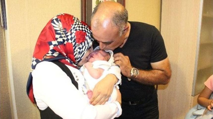 18 Yıl Sonra Gelen Paha Bi&ccedil;ilmez Mutluluk