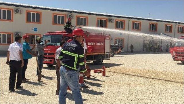 Suruç Afad Çadırkent’te Yangın Tatbikatı