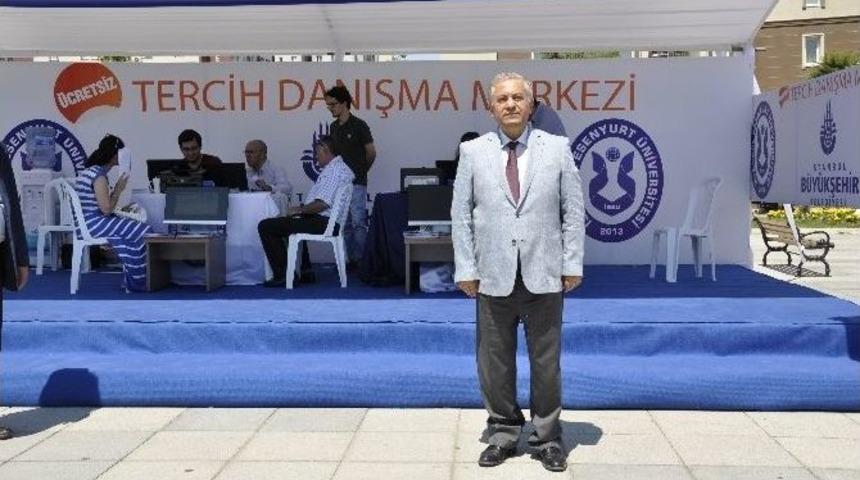 Esenyurt Üniversitesi Tercih Yolunda Sektör Çalışanlarını Da Unutmadı