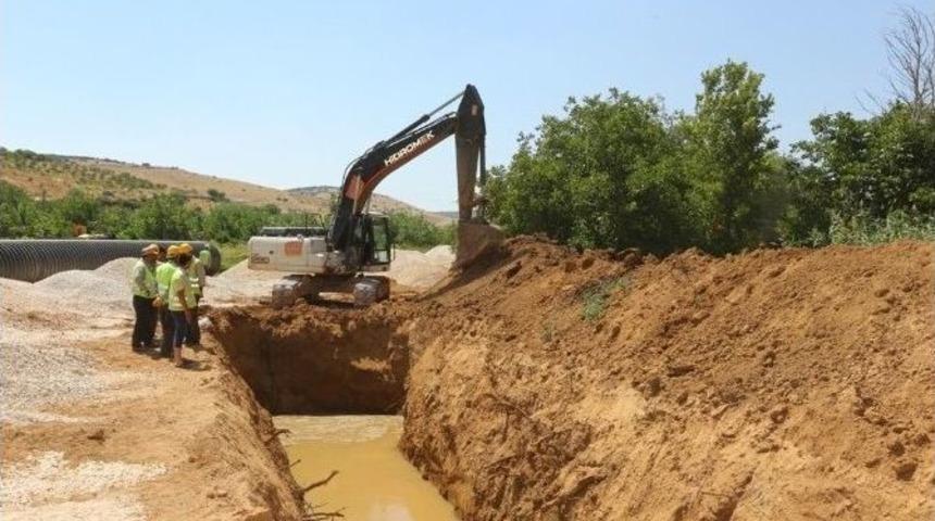 Nizip &Ccedil;ayı&rsquo;nda &Ccedil;alışmalar Son S&uuml;rat
