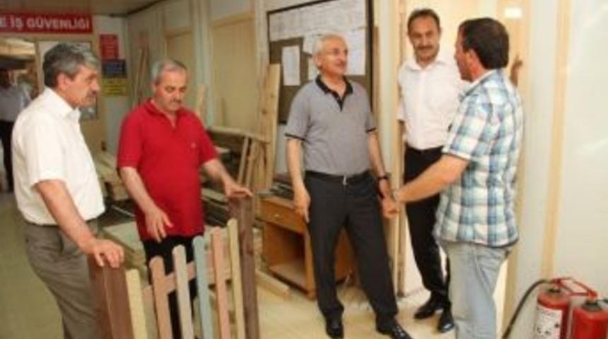 Başkan Başsoy&rsquo;dan Belediye At&ouml;lyelerine Ziyaret