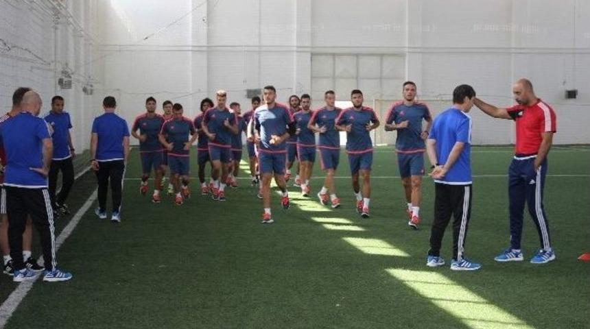 Kayserispor Antrenmanlarını S&uuml;rd&uuml;r&uuml;yor