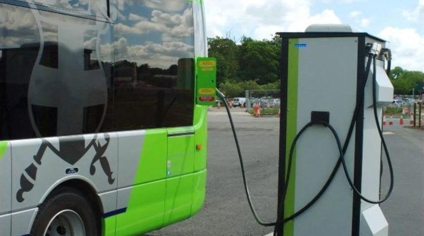 T&uuml;rkiye&rsquo;nin İlk Elektrikli Otob&uuml;s Filosu İzmir&rsquo;de Kuruluyor