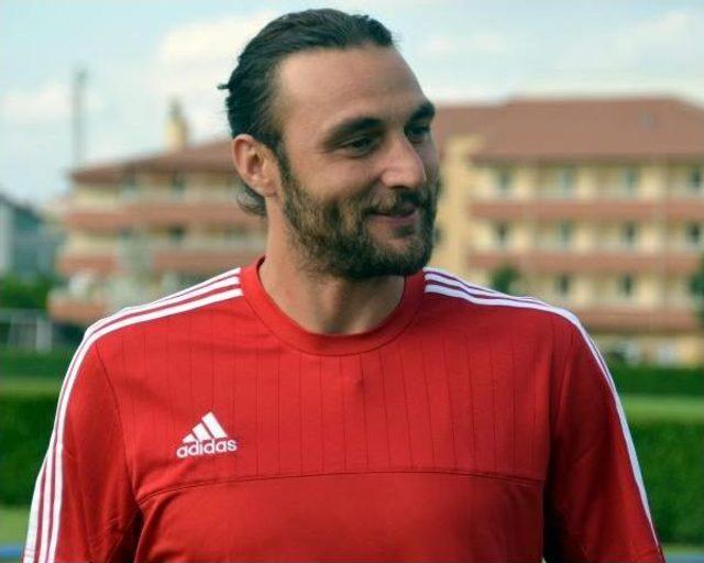 Kayserispor'da Kaleci Hakan Arıkan: 