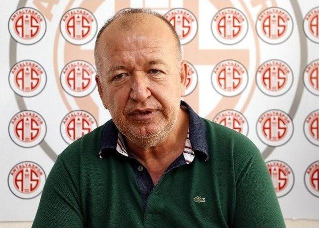 Antalyaspor, Oğuz Mataracı’yı 4 Yıllığına Renklerine Bağladı
