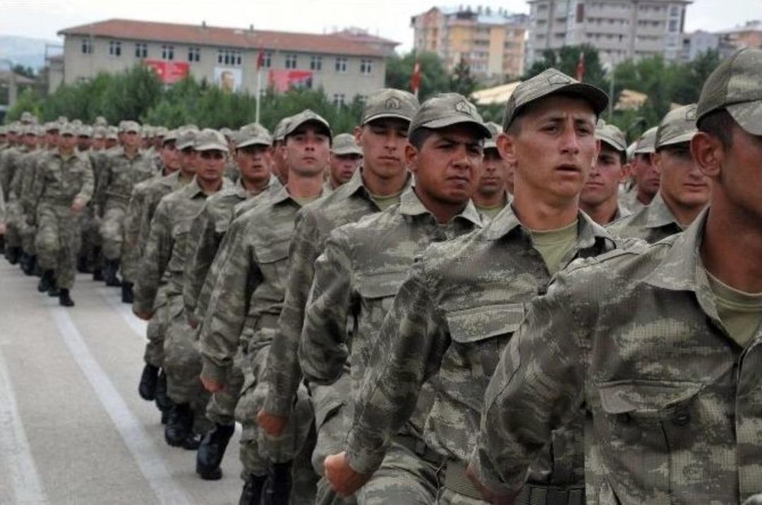 Sivas&rsquo;ta Askerlerin Duygusal Yemin T&ouml;reni