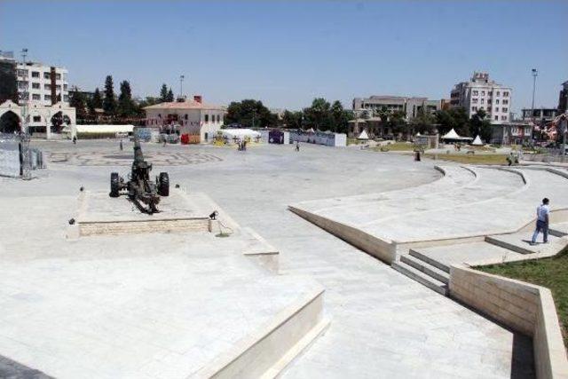 Şanlıurfa; Gündüz Bomboş, Gece Cıvıl Cıvıl