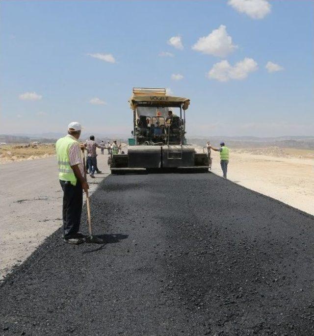 Büyükşehir’in Yol Çalışması 770 Köyde