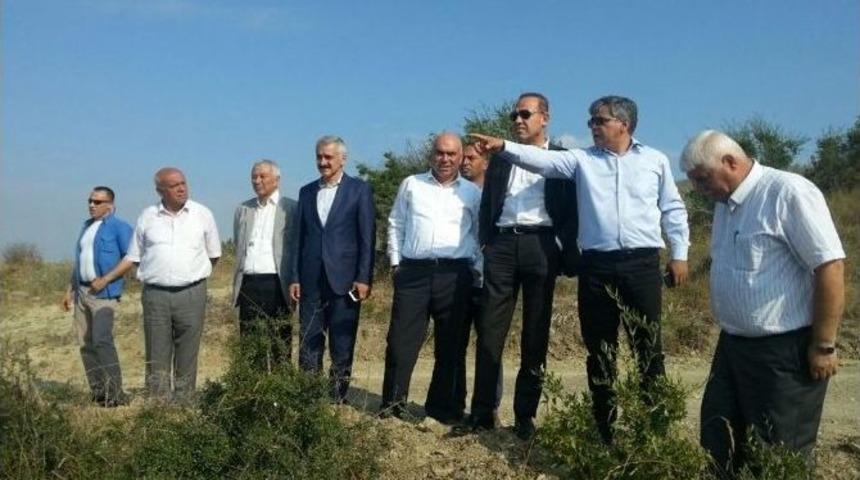 Başkan S&ouml;zl&uuml;, Yol &Ccedil;alışmalarını Denetledi