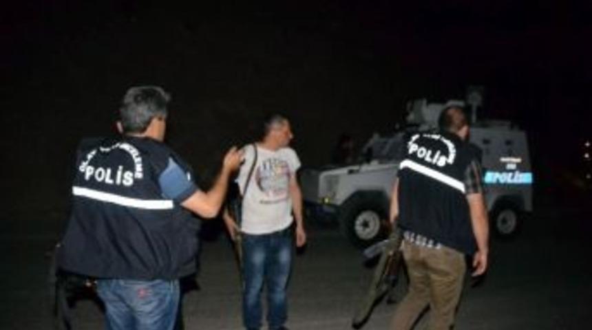 Polis Memurunu Ter&ouml;r &Ouml;rg&uuml;t&uuml; Şehit Etti