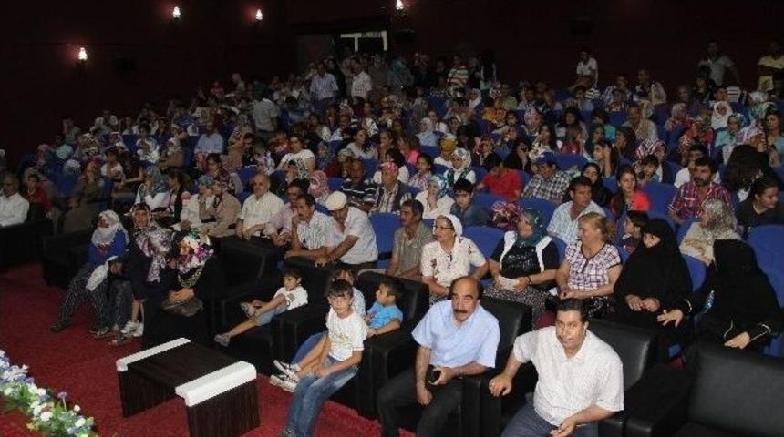 Elazığ Belediyesi Sosyal Kart Dağıtımına Başladı
