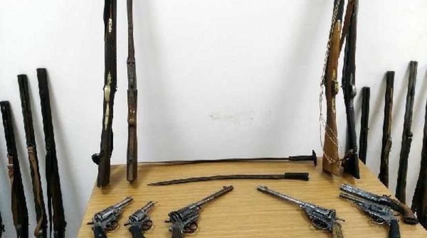 Antika T&uuml;fek, Tabanca, Yatağan Silah Ve Kılı&ccedil;...