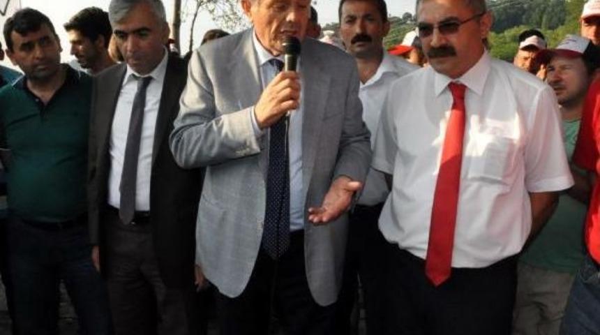 Madencinin 2 Asgari &Uuml;cret Eylemi S&uuml;r&uuml;yor (2)