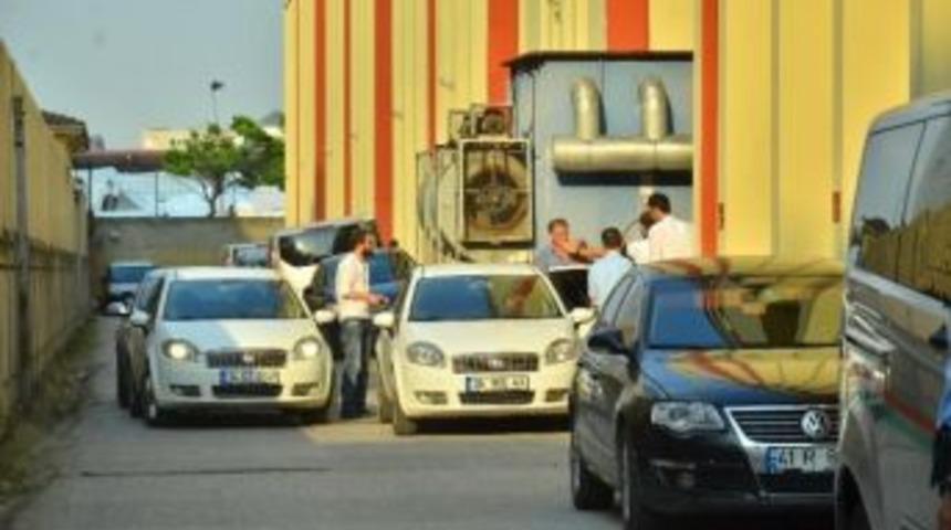 Kocaeli&rsquo;deki R&uuml;şvet Operasyonunda 4 Tutuklama