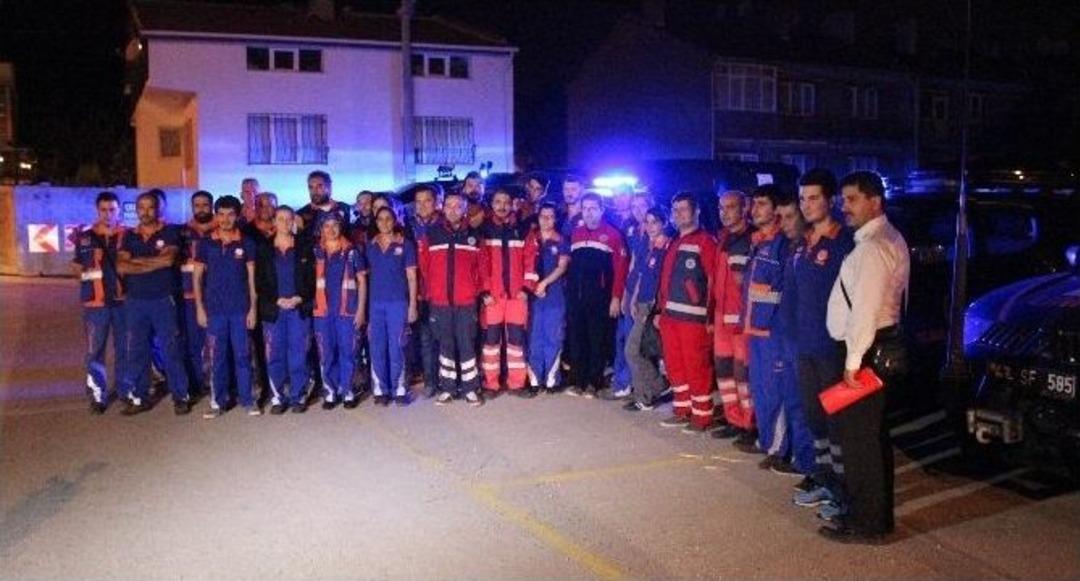 (&ouml;zel Haber) 5.5&rsquo;lik Deprem Anonsu Umke Ekiplerine Ter D&ouml;kt&uuml;rd&uuml;