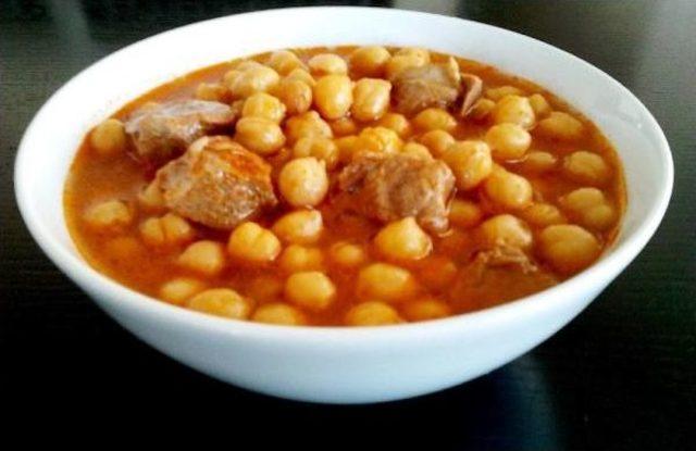 Geleneksel Bayram Yemeği : Nohut Yahni 1