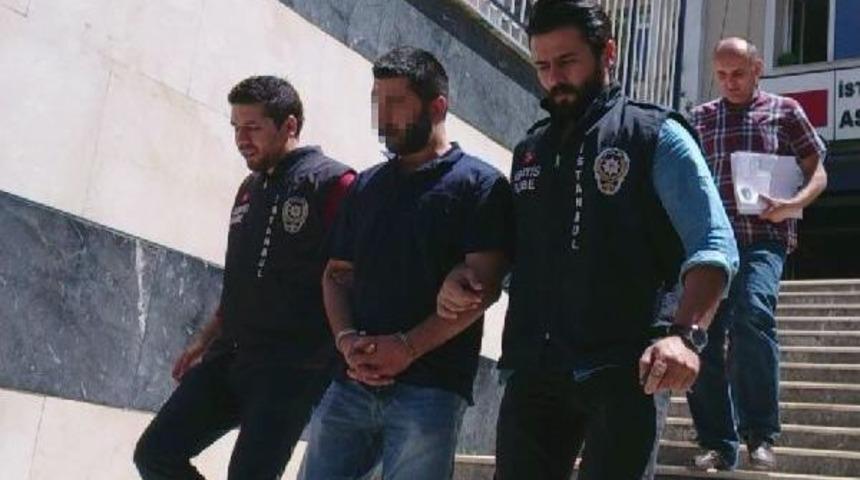 İskambil Oynarken Arkadaşını &Ouml;ld&uuml;rm&uuml;ş