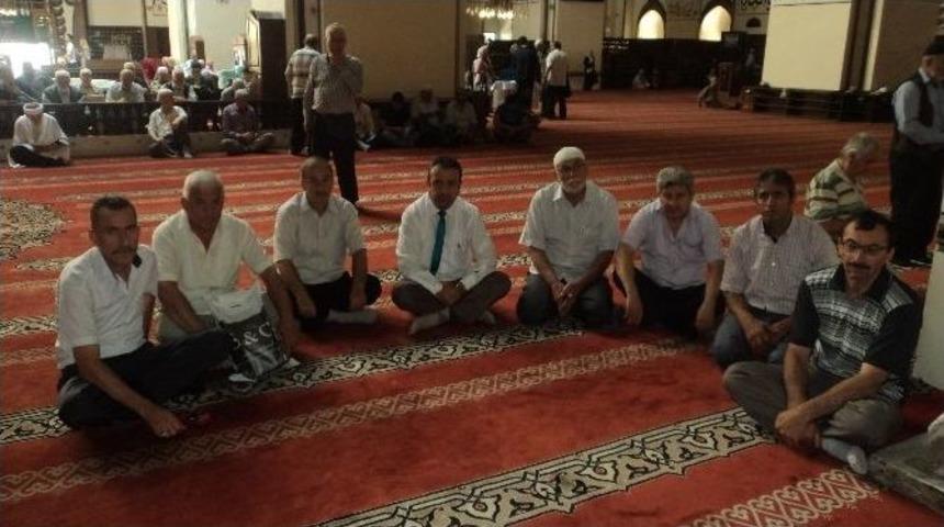 Şehitler İ&ccedil;in Mevlit Okutuldu.