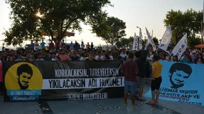 Ali İsmail Korkmaz &Ouml;l&uuml;m&uuml;n&uuml;n 2'nci Yıld&ouml;n&uuml;m&uuml;nde Dikili'de Anıldı