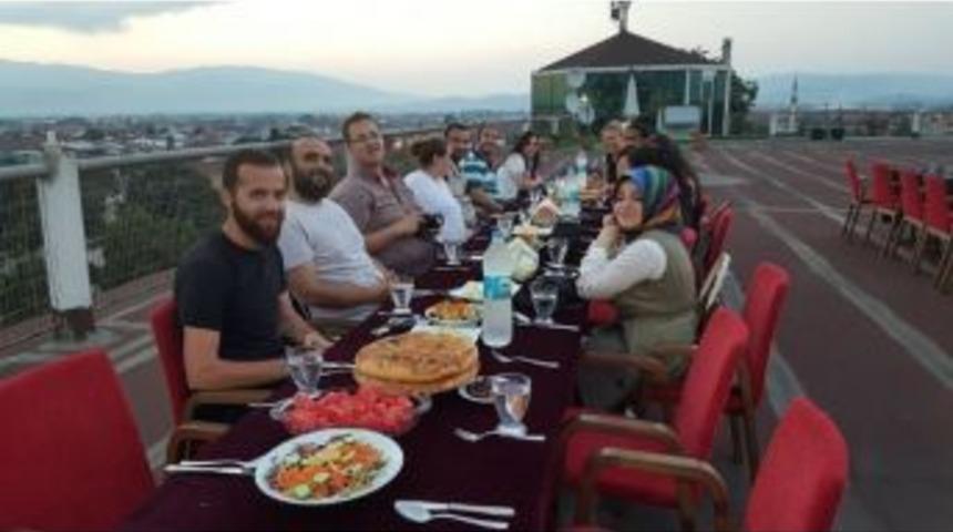 Krempark Avm&rsquo;den Basına İftar