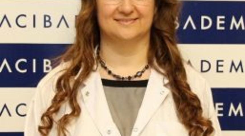 0-1 Yaş Arası &Ccedil;ocuklara Bal Yedirmeyin