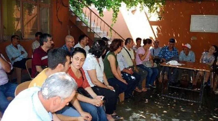 Kesk Kadın Sekreteri Atasoy'dan Kazayla Sarsılan &Ccedil;&ouml;kelek'e Ziyaret