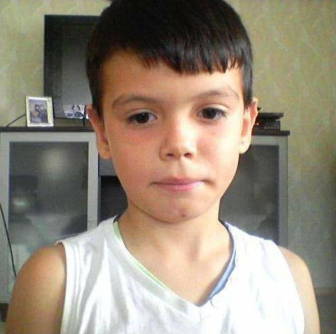 (&ouml;zel Haber) Otomobilin &Ccedil;arptığı 10 Yaşındaki Ege Hayatını Kaybetti