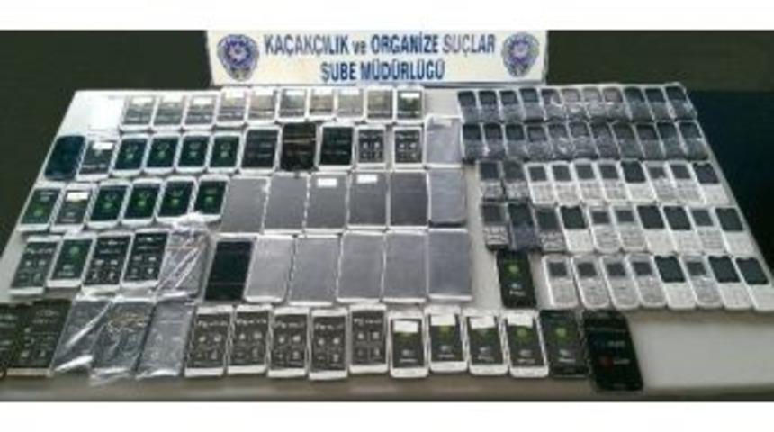 Mardin&rsquo;de Bin 600 Adet Ka&ccedil;ak Cep Telefonu Ele Ge&ccedil;irildi
