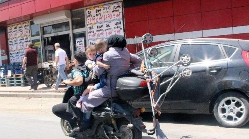 (&ouml;zel Haber) Motosikletle Tehlikeli Yolculuk