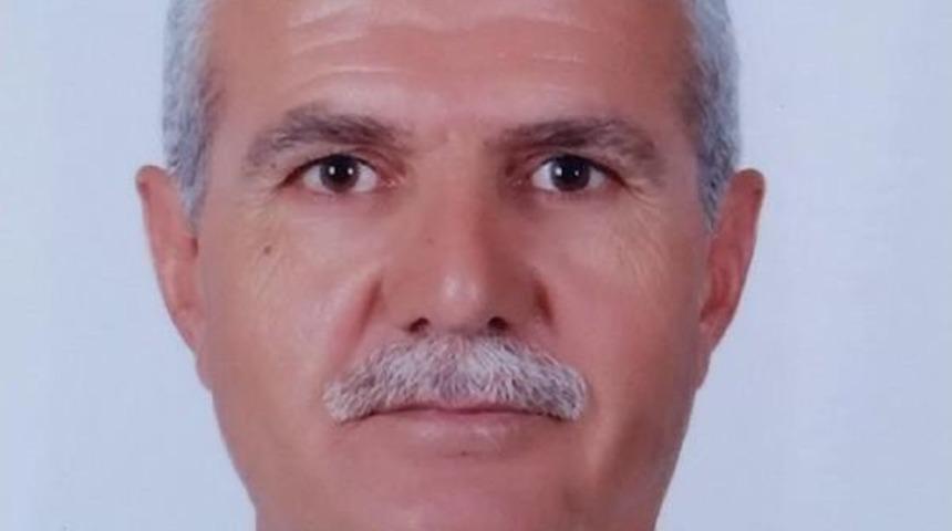 &Ouml;n&uuml;ndeki Tır'a &Ccedil;arpan S&uuml;r&uuml;c&uuml; &Ouml;ld&uuml;