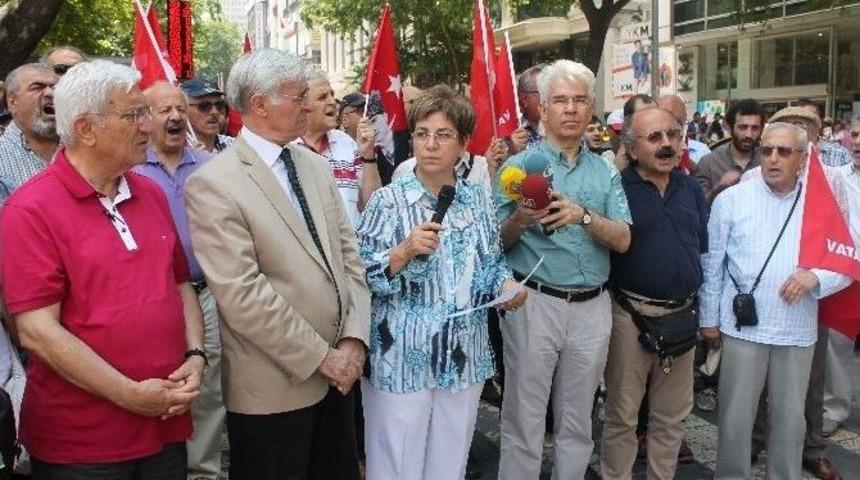 Vatan Partisi &Uuml;yeleri Abd&rsquo;yi Protesto Etti