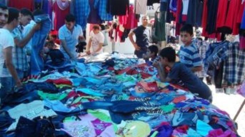 Darge&ccedil;it&rsquo;te Bayram Alışverişi Başladı