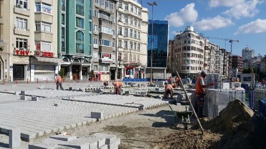 Taksim Meydanı İle Gezi Parkı&rsquo;nı Birleştirme &Ccedil;alışmaları Başladı