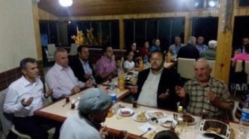 Yaşlılar İftar Yemeğinde Buluştu