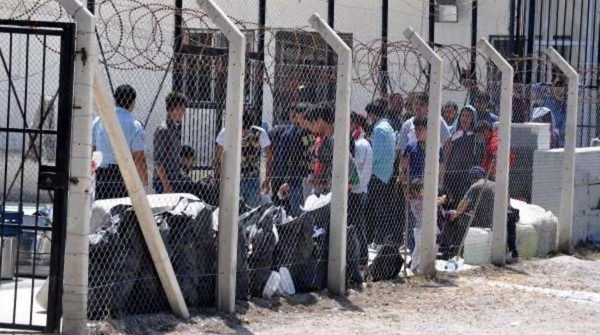 Ayvacık'ta 33 Ka&ccedil;ak Yakalandı