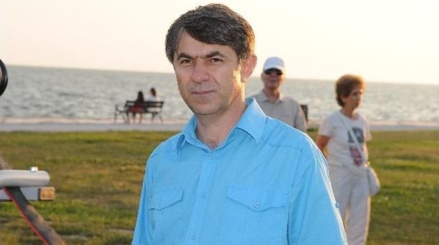 Siyasete Ara, Sanata Devam