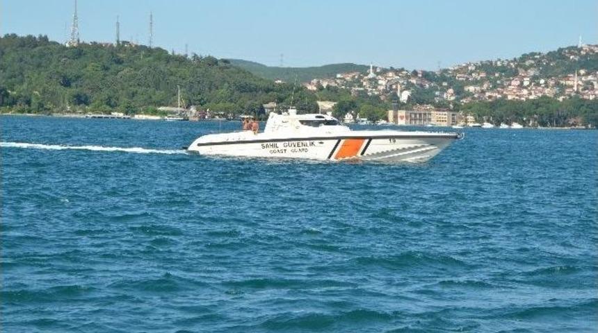 Sarıyer&rsquo;de Serinlemek İ&ccedil;in Denize Giren Gen&ccedil; Kayboldu