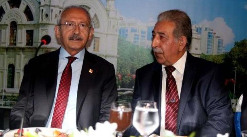 Kılı&ccedil;daroğlu, Chp'li İhsan &Ouml;zkes'in Verdiği Iftara Katıldı