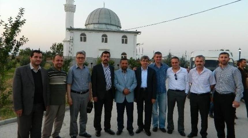 G&uuml;rcistan&rsquo;da İftar Sevinci