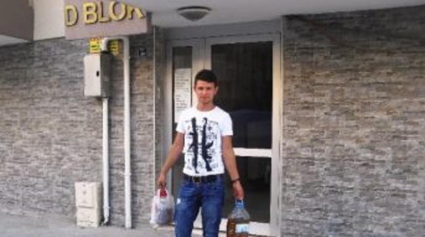 İzmit Belediyesi Vatandaşların Atıklarını Topluyor